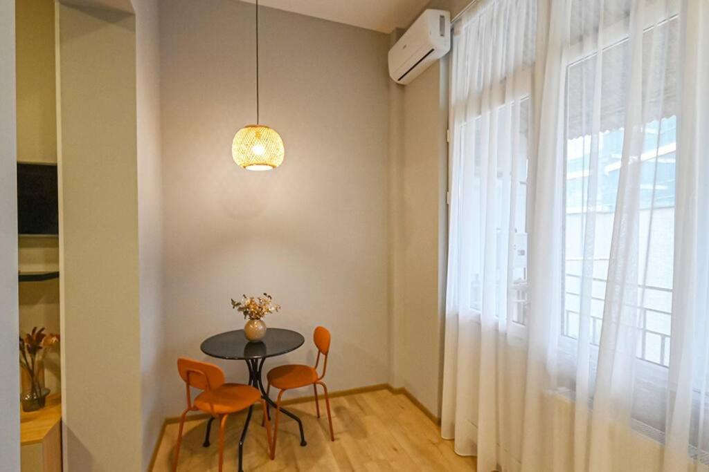 Studio With Balcony In Old City Tbilisi Buitenkant foto